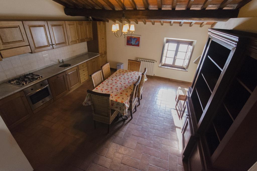 Frantoio Di Corsanico Apartment Luaran gambar
