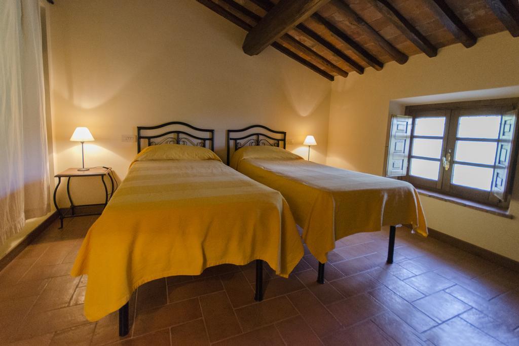Frantoio Di Corsanico Apartment Luaran gambar